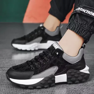 BREATHABLE MESH SHOES
